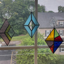 Load image into Gallery viewer, Stained Glass: Suncatchers I (Beginner Level)
