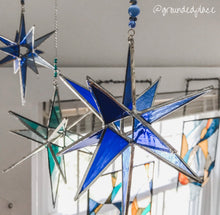Load image into Gallery viewer, Stained Glass: Moravian Star (Advanced Level)
